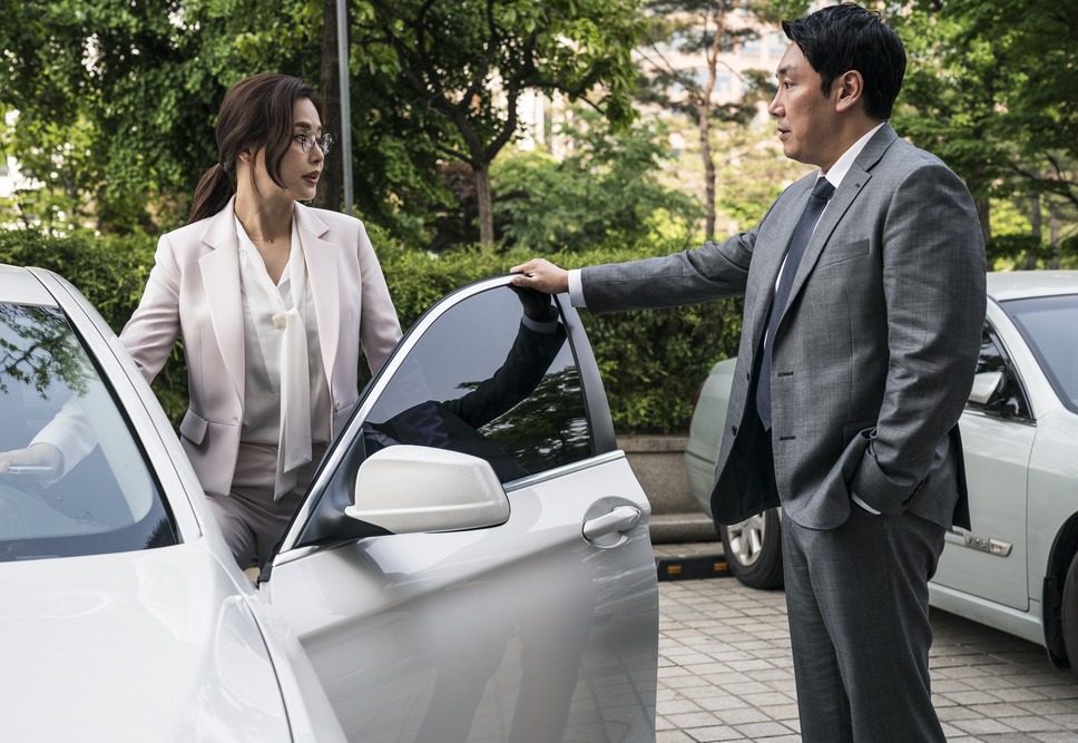 権力に告ぐ 3枚目の写真・画像