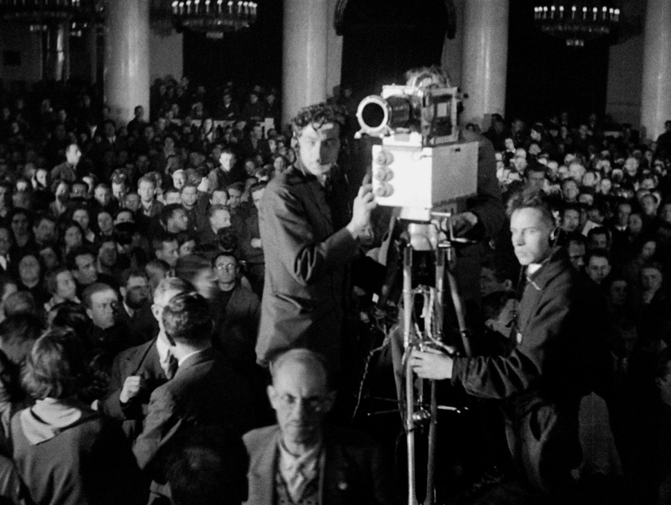 粛清裁判 3枚目の写真・画像