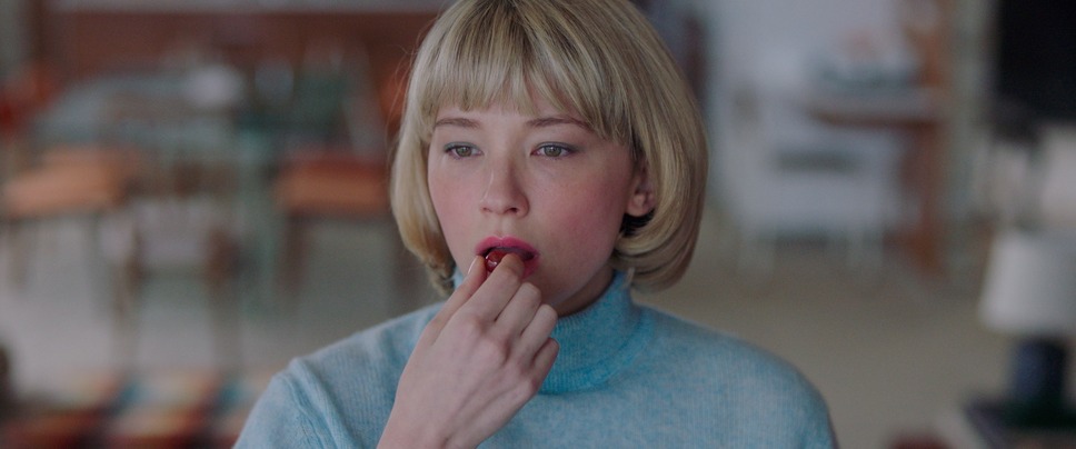 Swallow スワロウ 2枚目の写真・画像