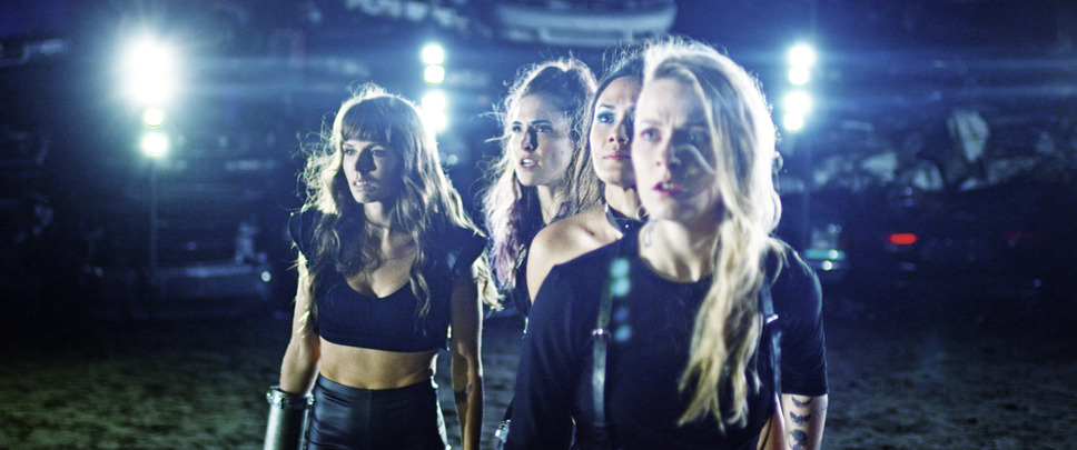 バースト・マシンガール 9枚目の写真・画像