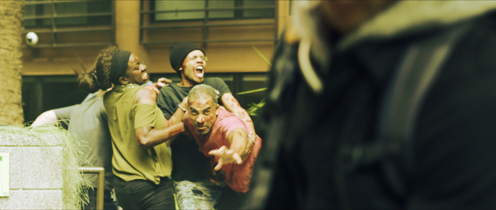 クレイジーズ 42日後 10枚目の写真・画像