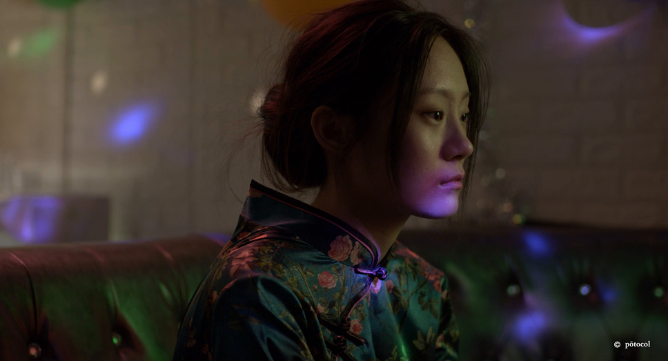 朝は遠いところで 1枚目の写真・画像