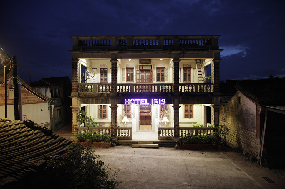 ホテル・アイリス 1枚目の写真・画像