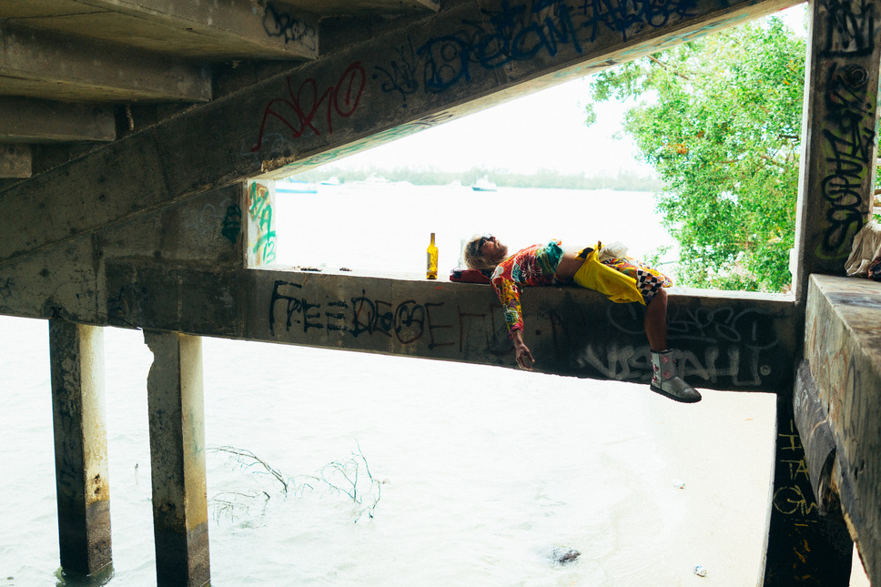 ビーチ・バム　まじめに不真面目 14枚目の写真・画像