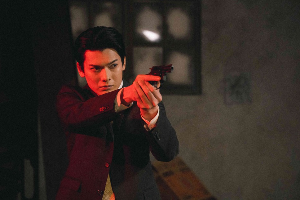 クロガラス０ 2枚目の写真・画像