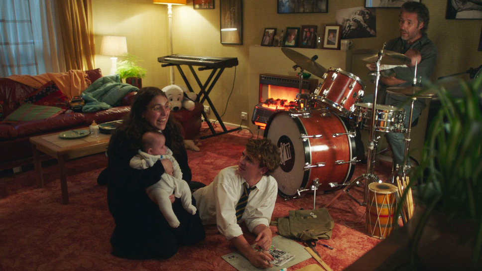 ビルド・ア・ガール 8枚目の写真・画像