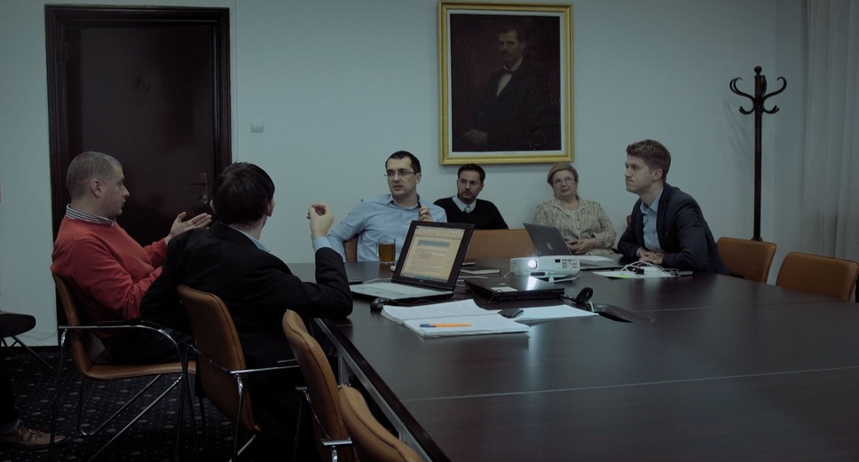 コレクティブ 国家の嘘 8枚目の写真・画像