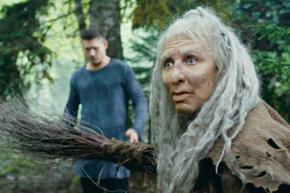 ベロゴリア戦記 第1章：異世界の王国と魔法の剣 8枚目の写真・画像