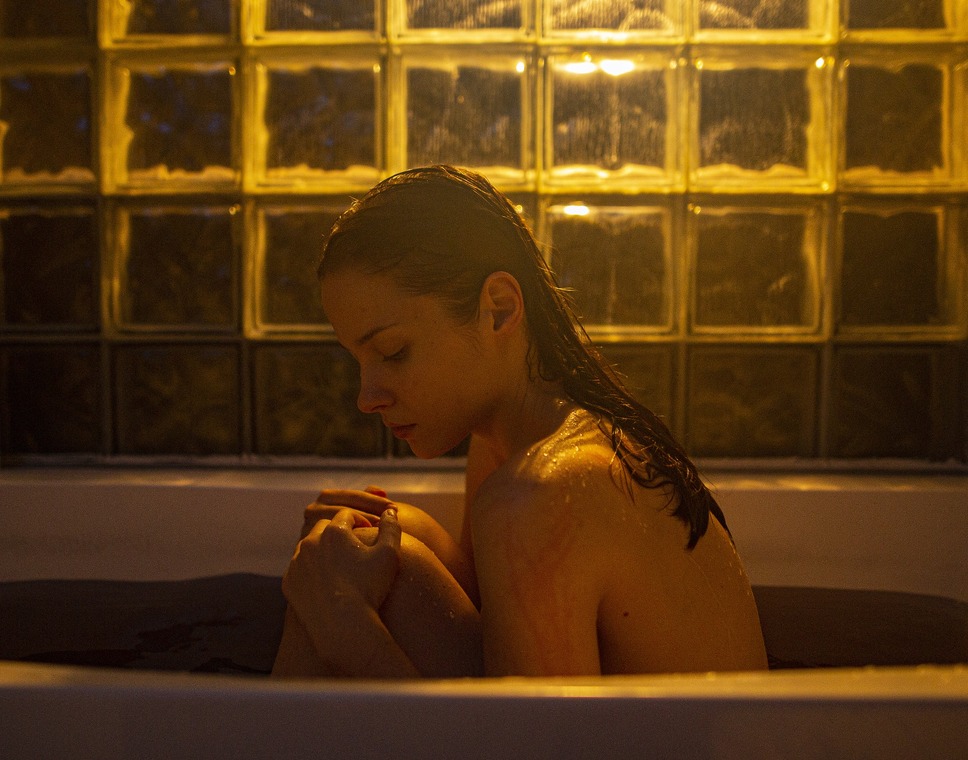 スリープレス・ビューティー 戦慄の美女監禁実験 8枚目の写真・画像