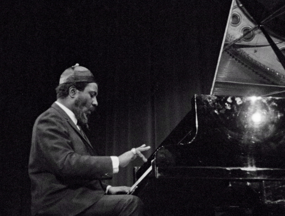 モンク・イン・ヨーロッパ 4枚目の写真・画像