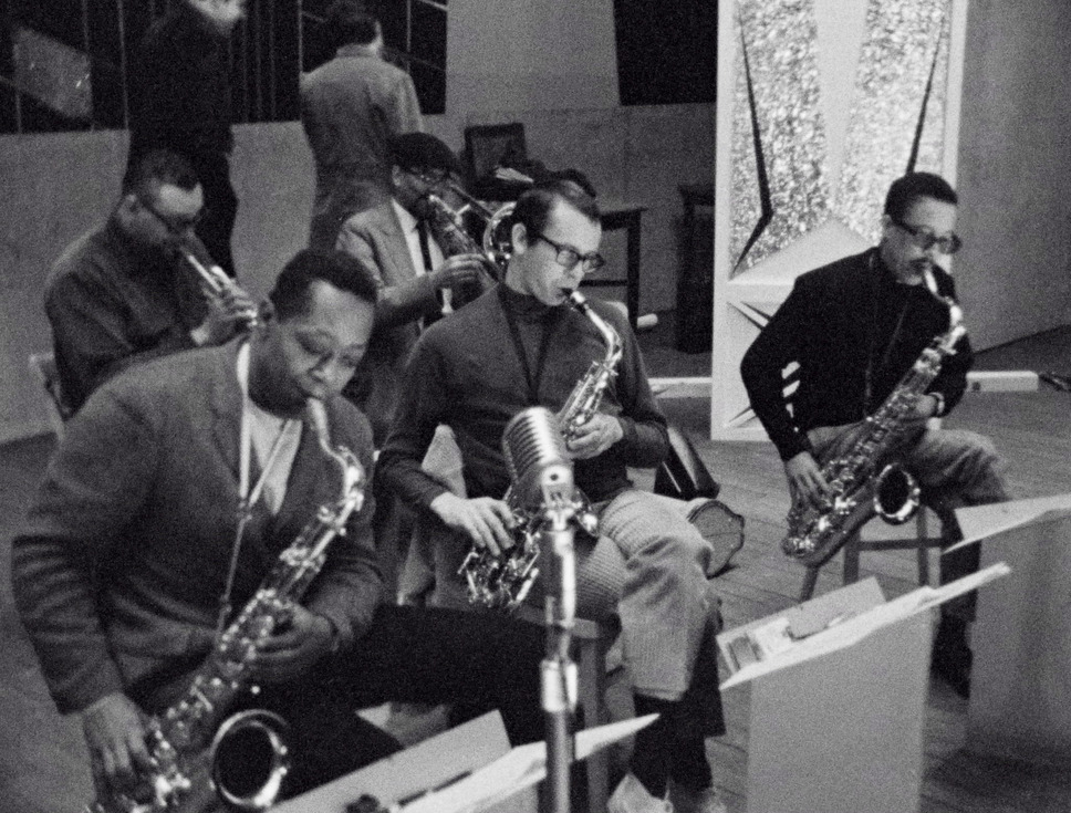 モンク・イン・ヨーロッパ 6枚目の写真・画像