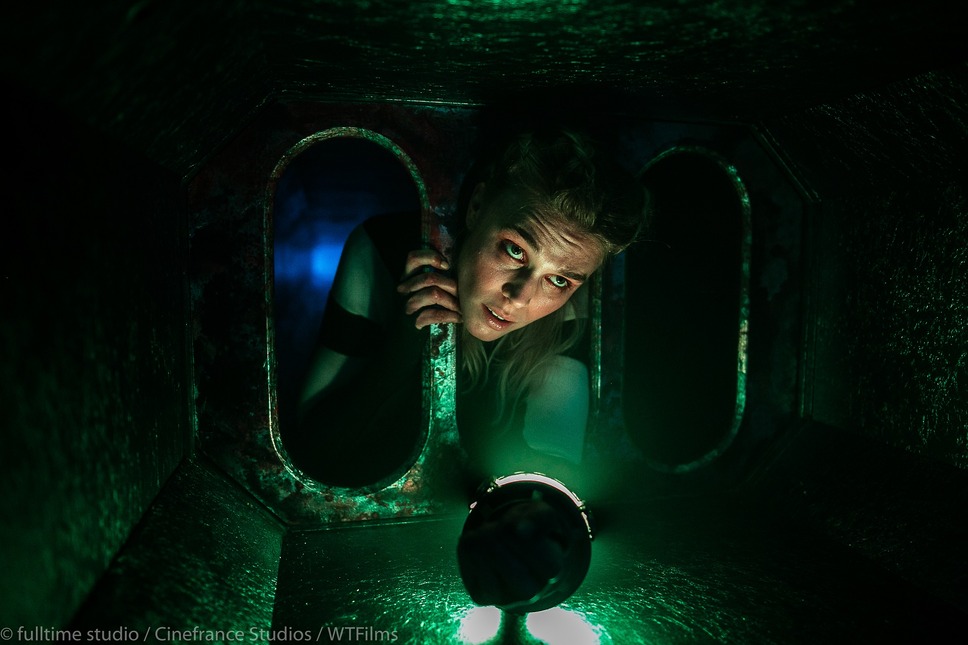 TUBE チューブ 死の脱出 8枚目の写真・画像