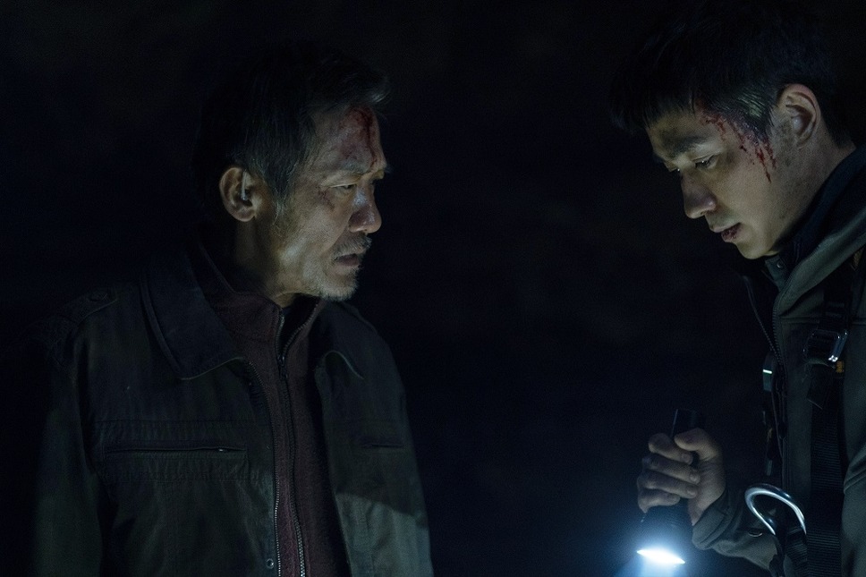 クラウディ・マウンテン 3枚目の写真・画像