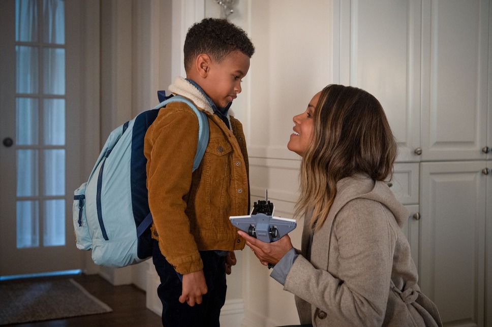 © 2022 UK MOONFALL LLP  All Rights Reserved