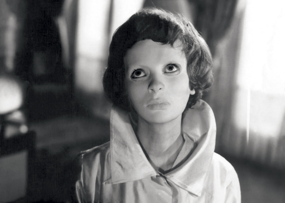 顔のない眼 2枚目の写真・画像