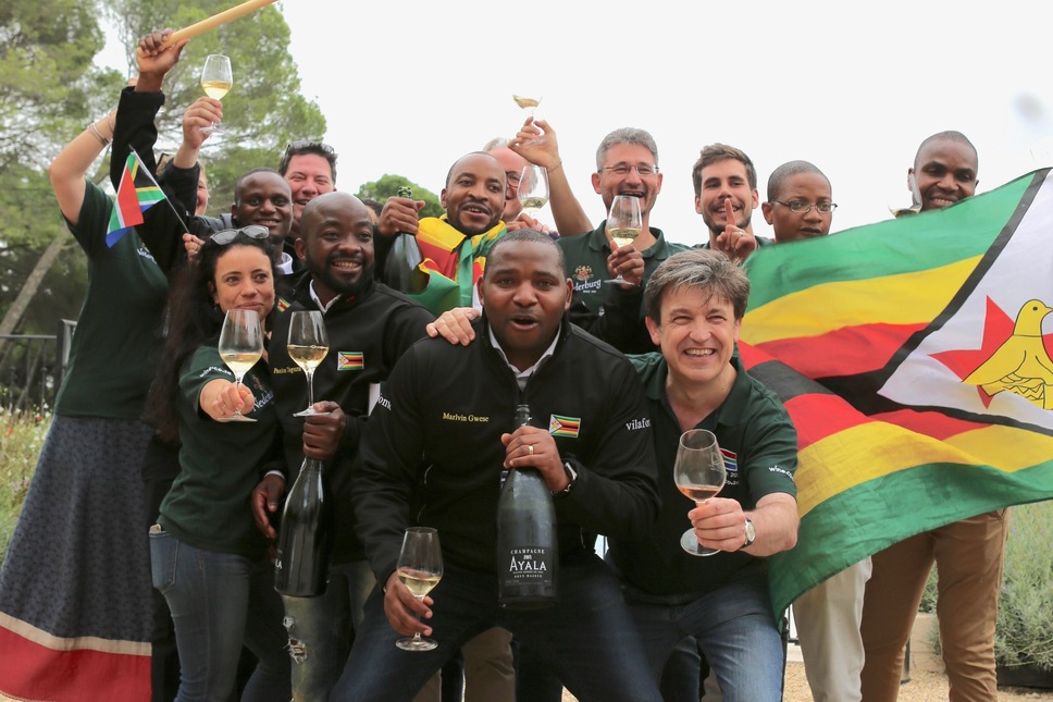 チーム・ジンバブエのソムリエたち 4枚目の写真・画像