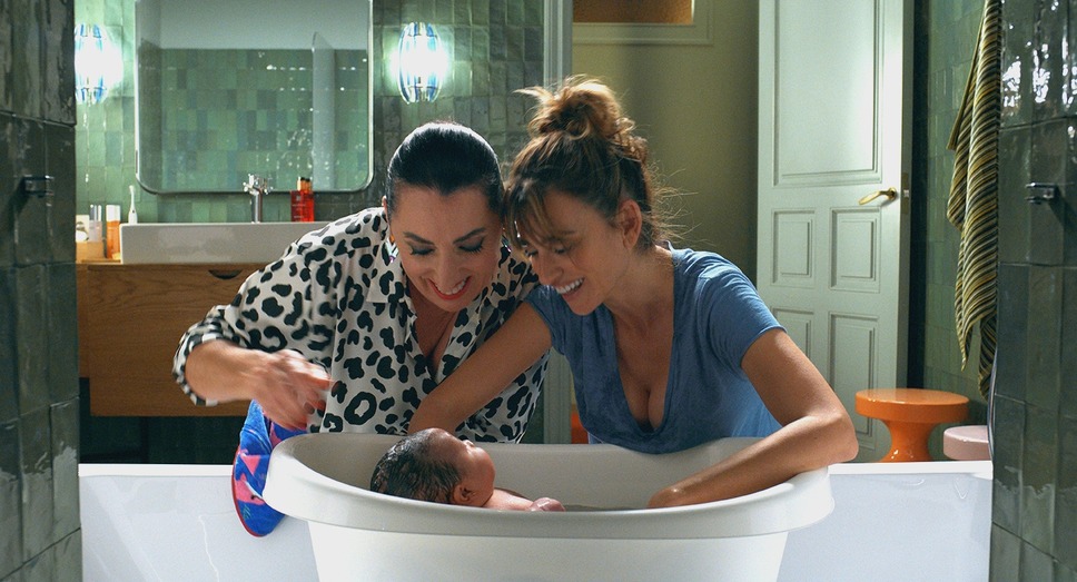 パラレル・マザーズ 16枚目の写真・画像