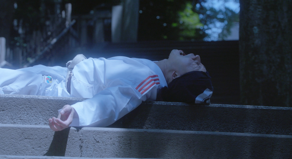 みんな生きている