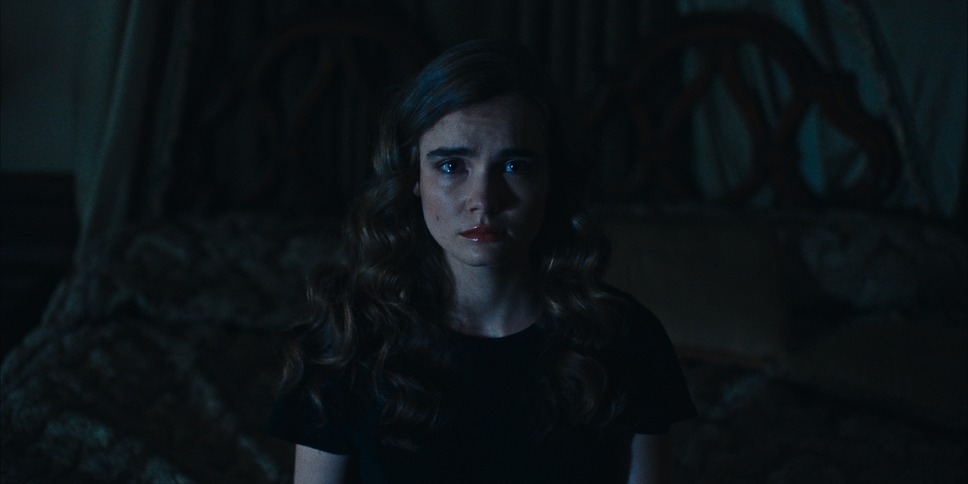 アブソリュート／服従者 3枚目の写真・画像