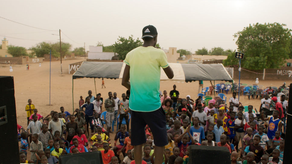 ©GREAT GREEN WALL, LTD