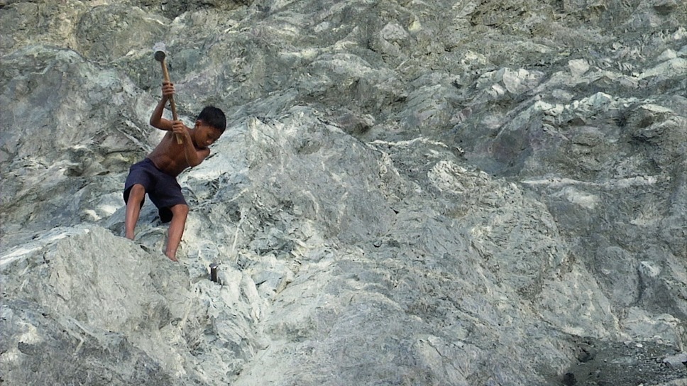 子どもの瞳をみつめて 8枚目の写真・画像