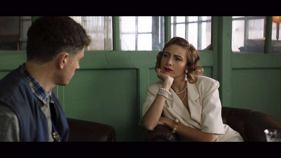 未来は裏切りの彼方に 3枚目の写真・画像