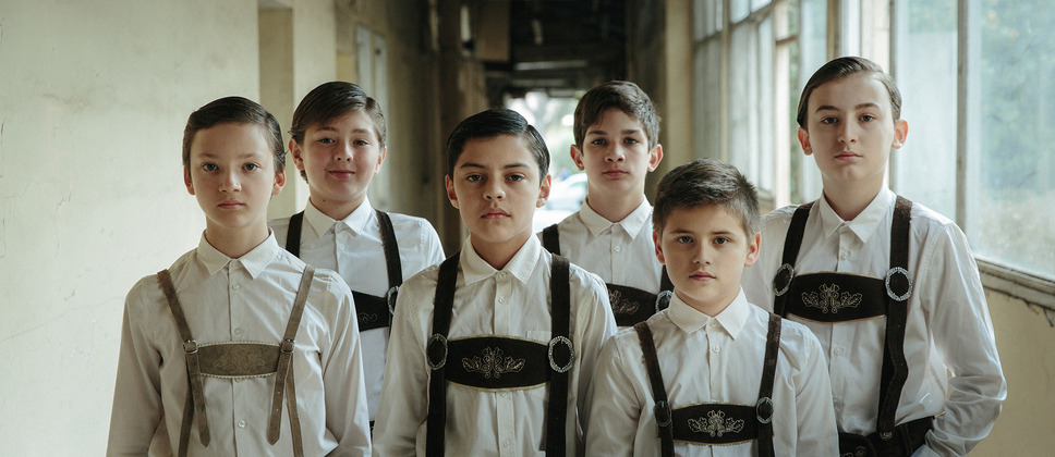 コロニアの子供たち 2枚目の写真・画像