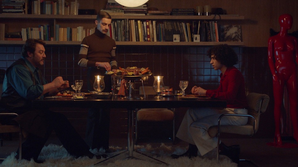 苦い涙 14枚目の写真・画像