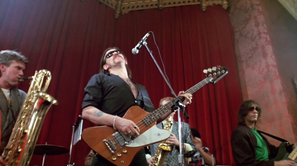 金持を喰いちぎれ 4枚目の写真・画像