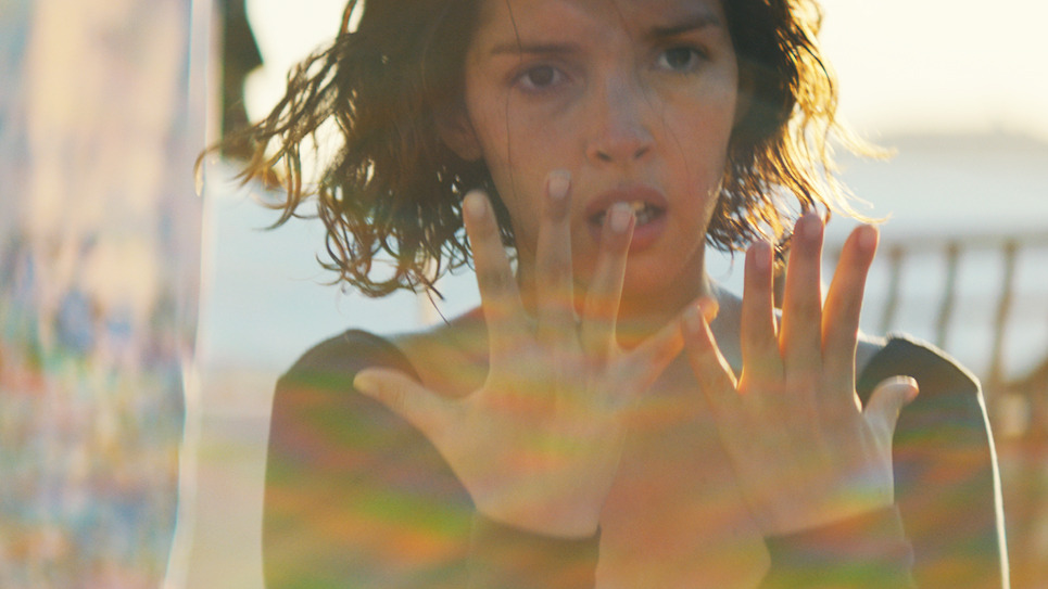 裸足になって 8枚目の写真・画像