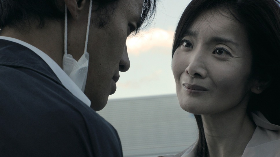 過去負う者 2枚目の写真・画像