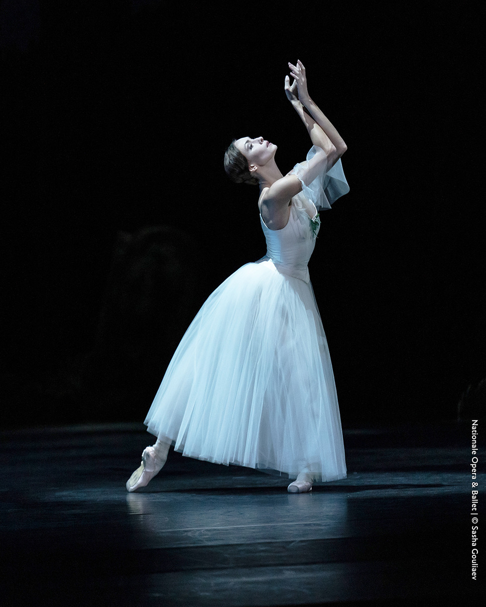 オリガ・スミルノワのジゼル in cinema 6枚目の写真・画像