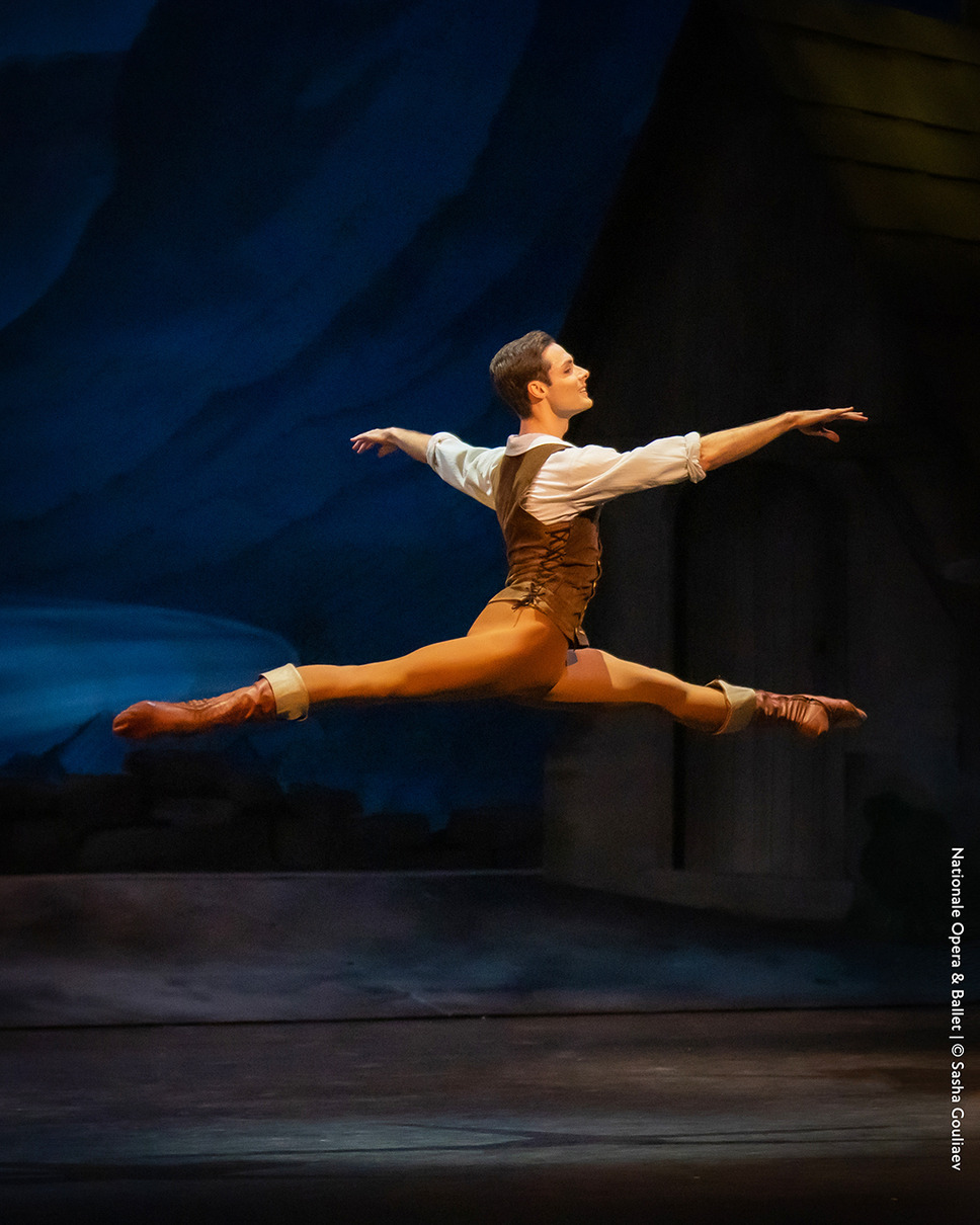 オリガ・スミルノワのジゼル in cinema 7枚目の写真・画像