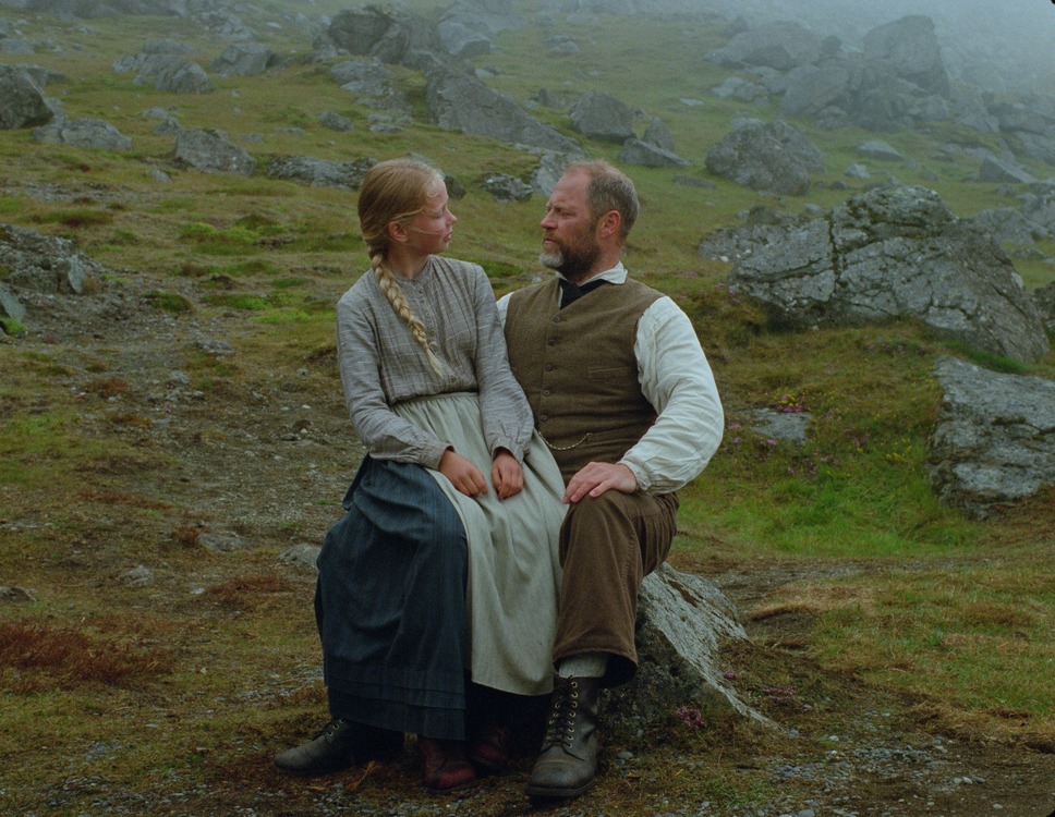 ゴッドランド／GODLAND 9枚目の写真・画像