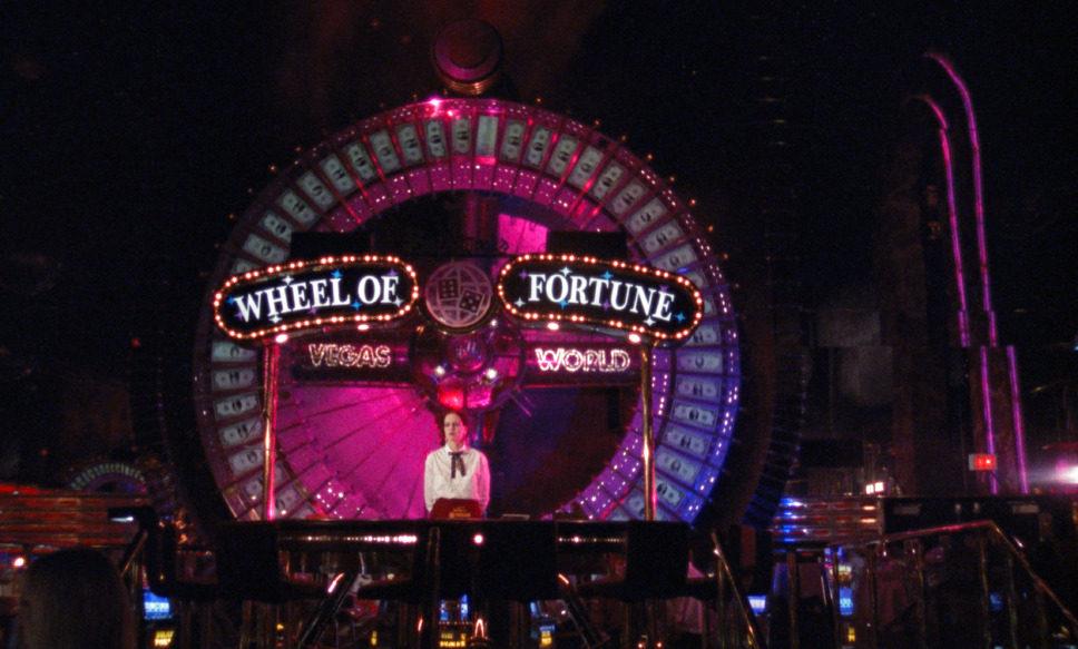 クイーン・オブ・ダイヤモンド 5枚目の写真・画像