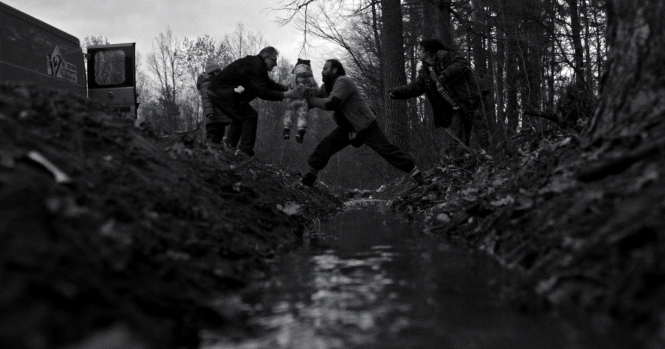 人間の境界 8枚目の写真・画像