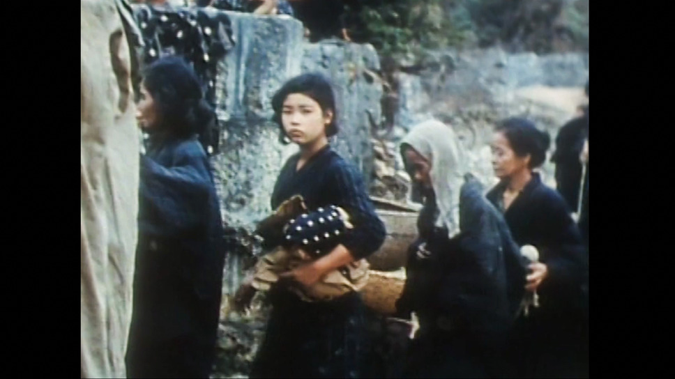 骨を掘る男 7枚目の写真・画像