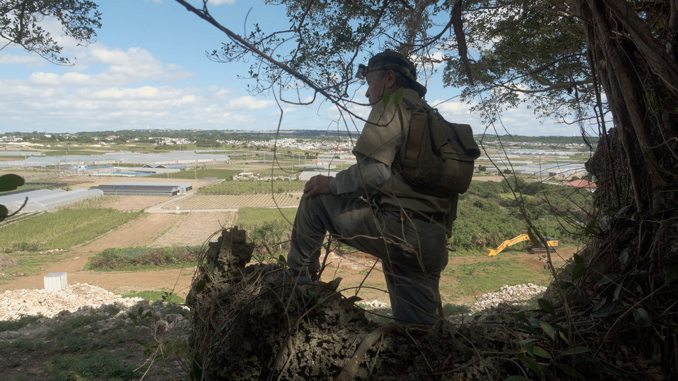 骨を掘る男 14枚目の写真・画像