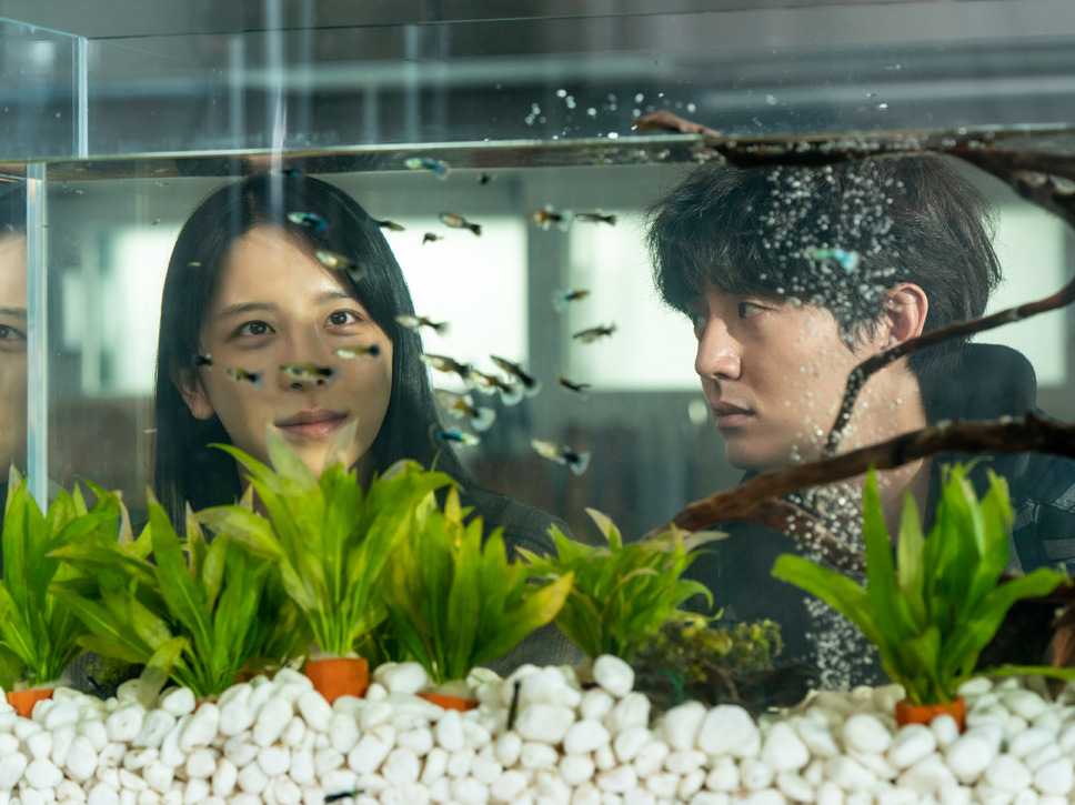 アンダー・ユア・ベッド（2024） 4枚目の写真・画像