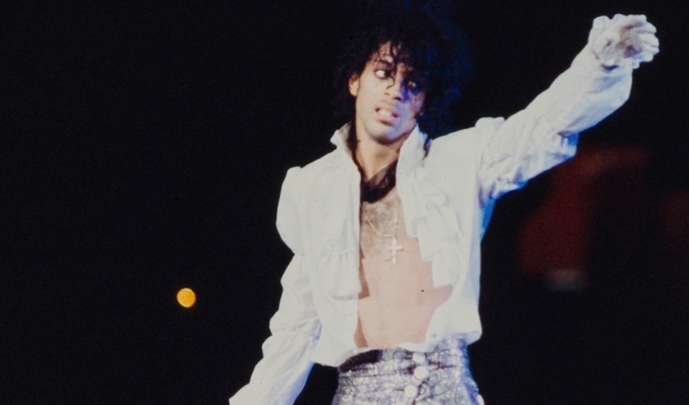 プリンス　ビューティフル・ストレンジ 4枚目の写真・画像