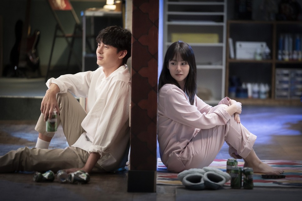 壁越しの彼女 2枚目の写真・画像