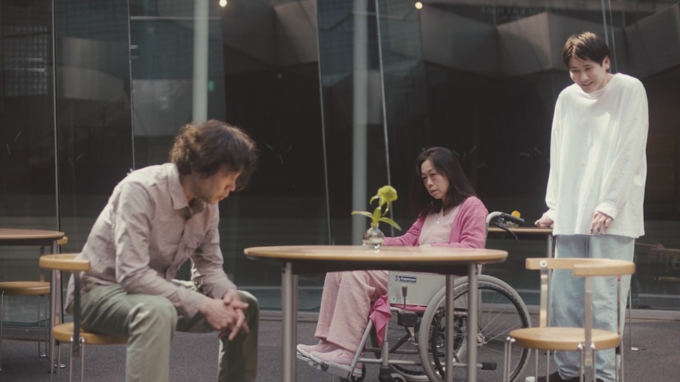 ひどくくすんだ赤 10枚目の写真・画像