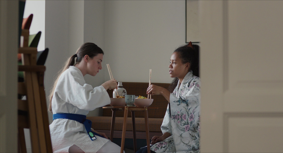 ヒューマン・ポジション 4枚目の写真・画像