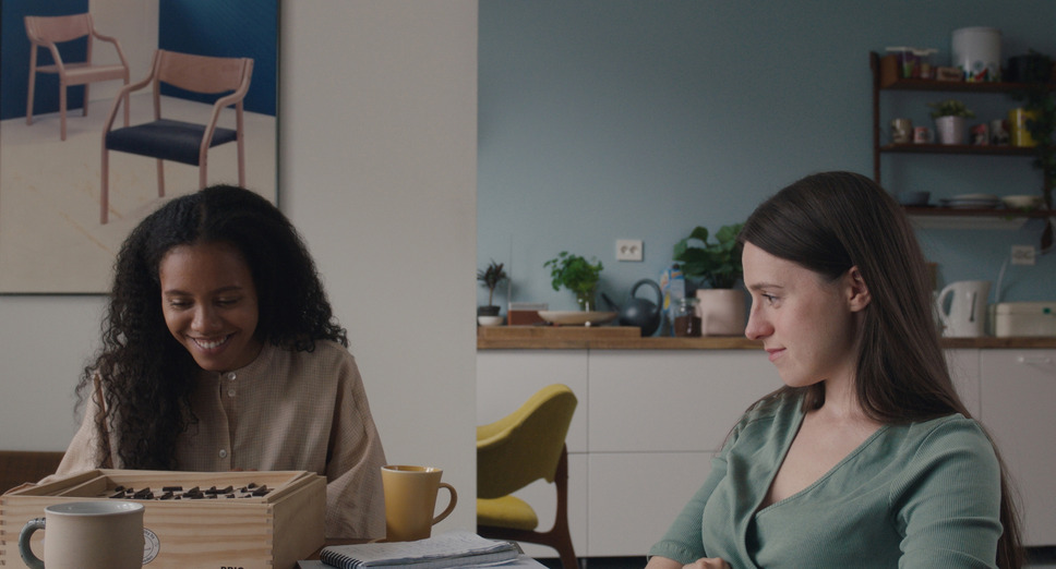 ヒューマン・ポジション 6枚目の写真・画像