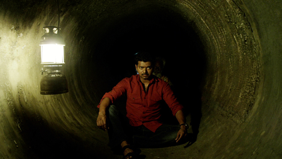 カッティ 刃物と水道管 5枚目の写真・画像