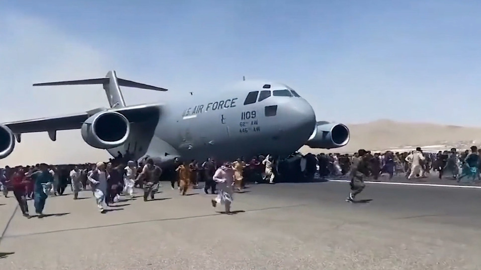 苦悩のリスト 4枚目の写真・画像