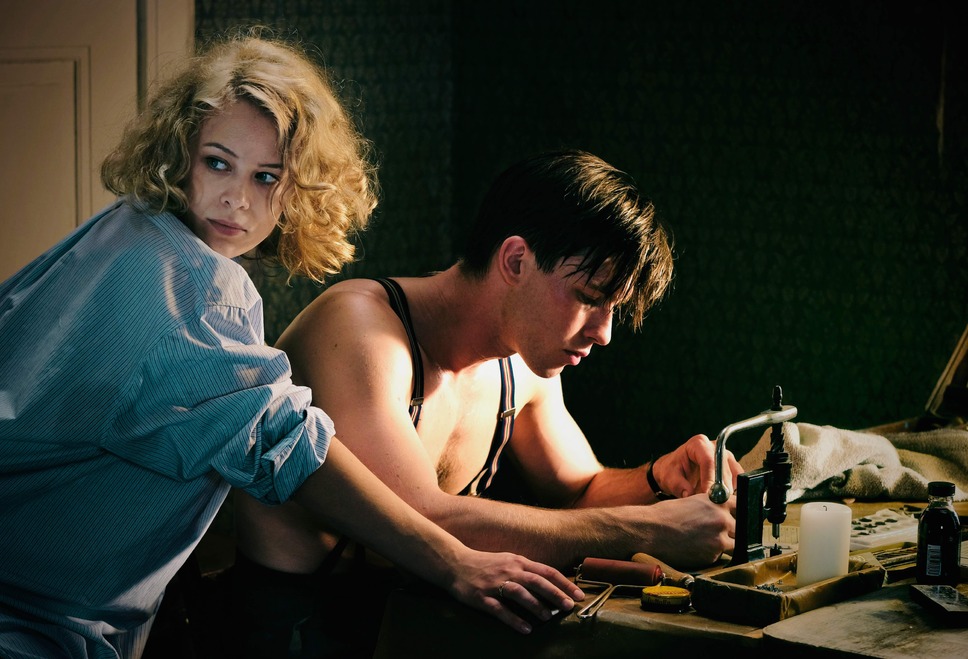 ステラ ヒトラーにユダヤ人同胞を売った女 4枚目の写真・画像