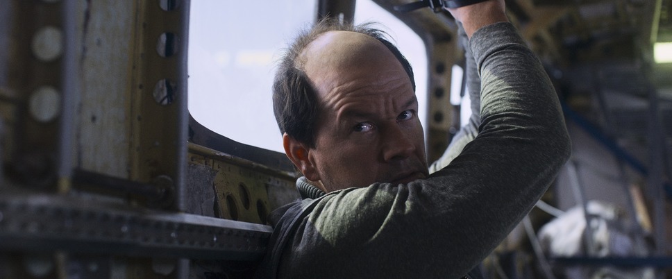 フライト・リスク 2枚目の写真・画像