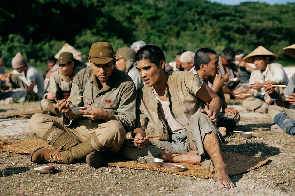 木の上の軍隊 6枚目の写真・画像