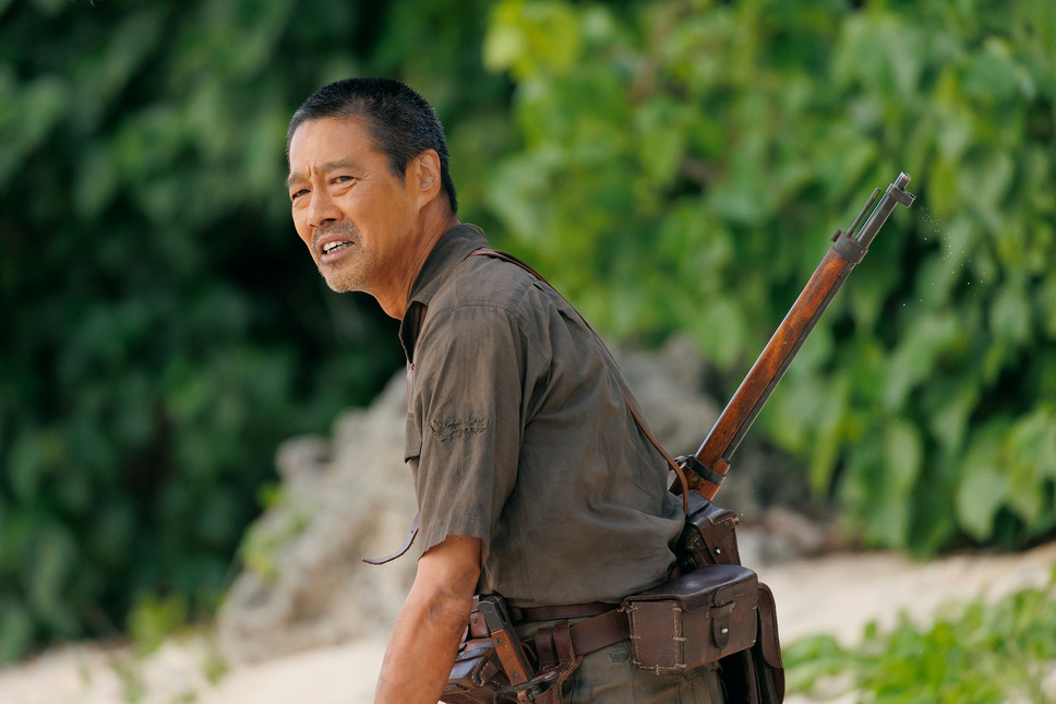 木の上の軍隊 7枚目の写真・画像